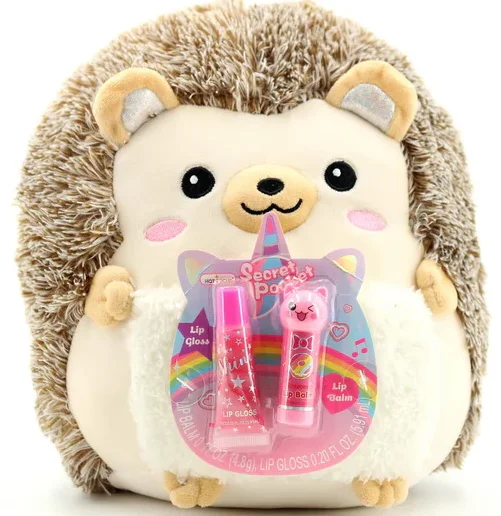 Role-playing dollhouse with garden and outdoor space-Huggy Squeeze w Beauty Hedgehog