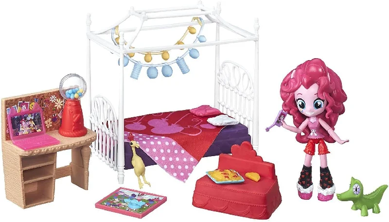 Pink role-playing dollhouse for girly-themed play-My Little Pony B4911 Pinkie Pie Slumber Party Bedroom Set